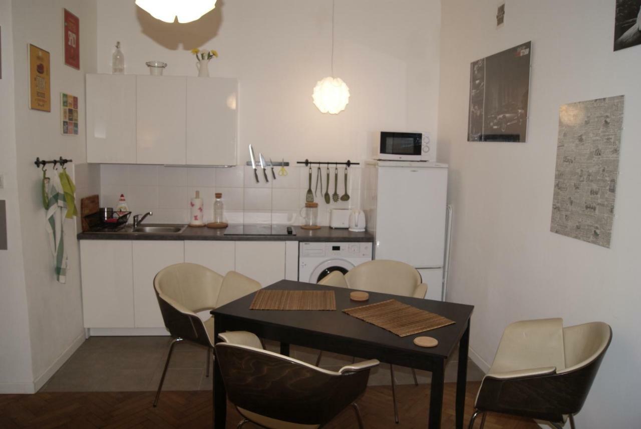 Cosy Apartment In The Old Town Varsó Kültér fotó